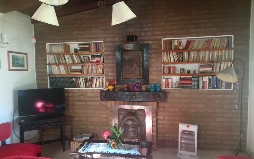 Hermosa Propiedad en Unquillo. Gran Terreno!!