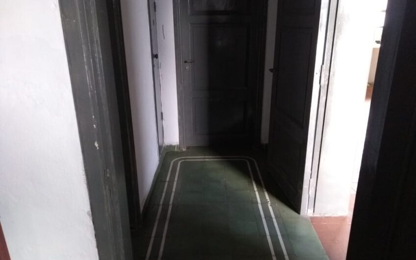 Inmueble Interno sobre Av. Alem
