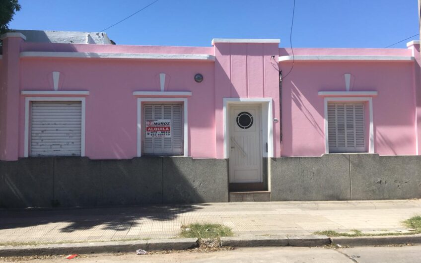 ¡Oportunidad! Casa + Local + Dpto en General Bustos