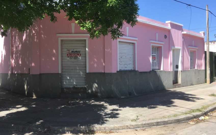 ¡Oportunidad! Casa + Local + Dpto en General Bustos