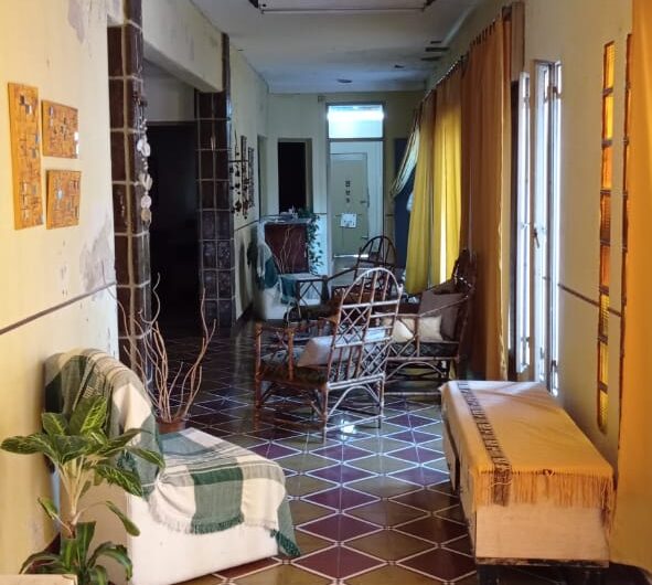 Oportunidad! Casa en Barrio General Bustos a metros de Cura Brochero y Alem