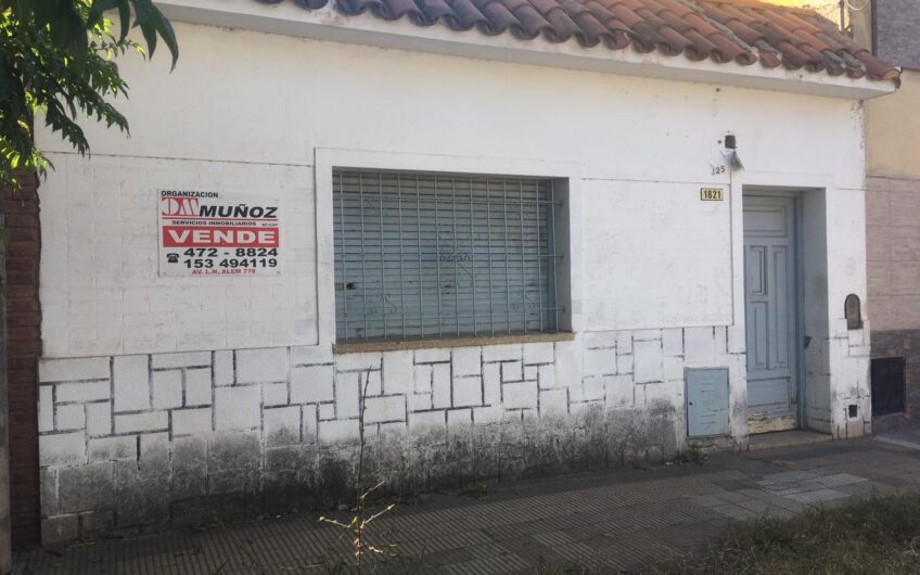 ¡OPORTUNIDAD! Casa a reciclar en Barrio Talleres Oeste