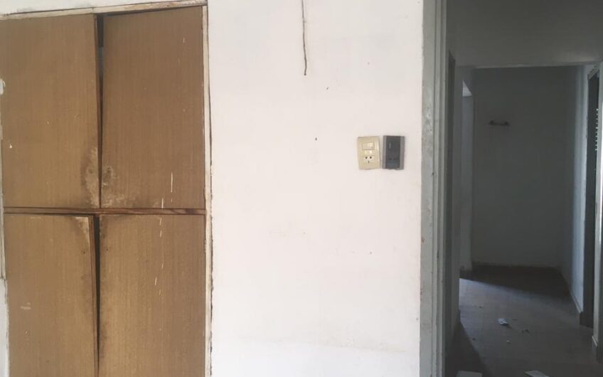 ¡OPORTUNIDAD! Casa a reciclar en Barrio Talleres Oeste