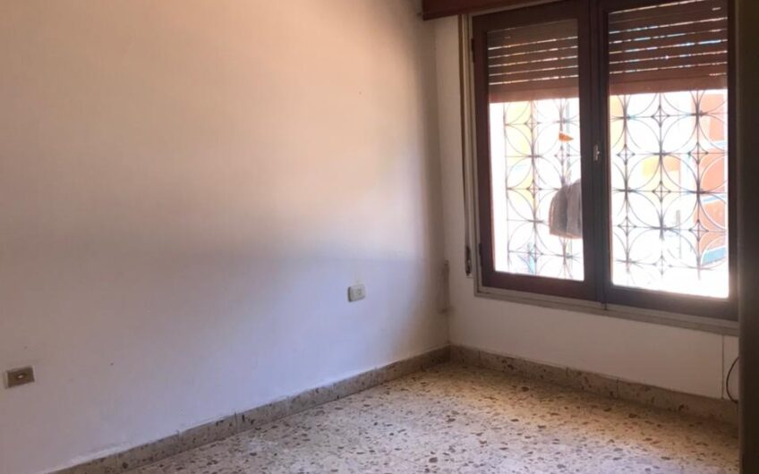 Hermosa y Cómoda Casa en Centro América