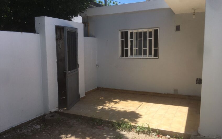 Dpto interno en Barrio General Bustos – Dpto 3