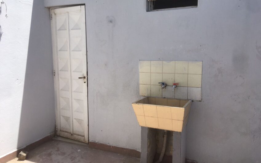 Dpto interno en Barrio General Bustos – Dpto 3