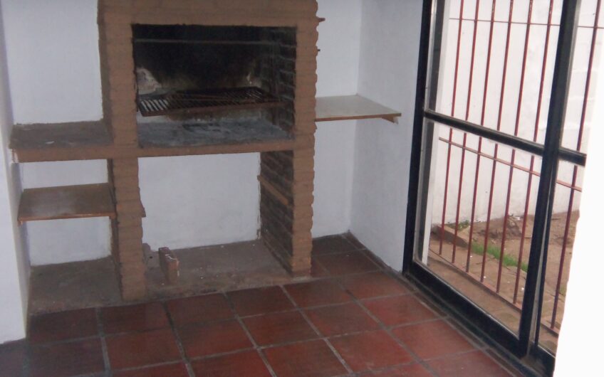 Gran casa en B° Altos de San Martin