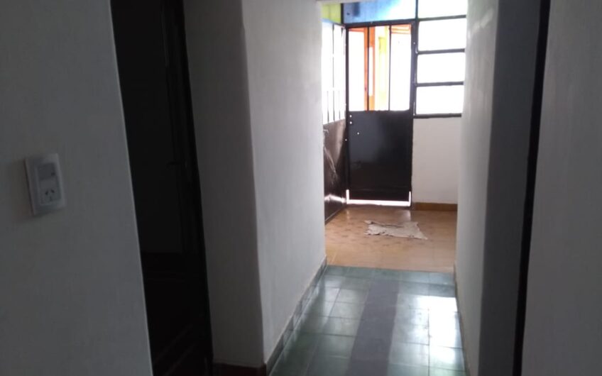 Amplia casa en Talleres O