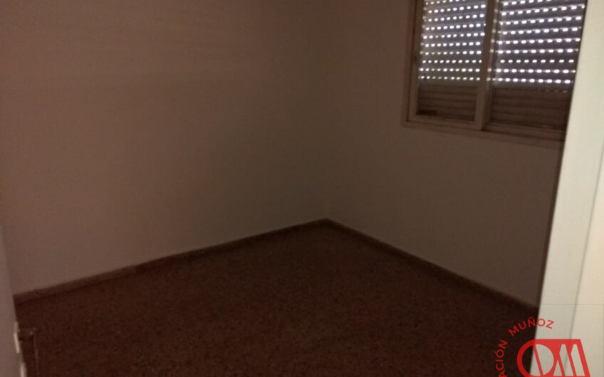 Oportunidad! Hermosa Casa en Barrio Residencial América