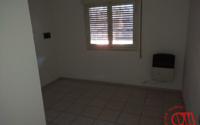 Oportunidad! Hermosa Casa en Barrio Residencial América
