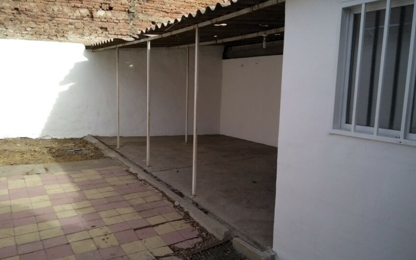 Alquiler sobre calle Yadarola en General Bustos