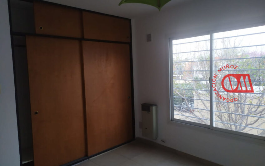 Hermoso y luminoso duplex en Barrio Nuevo Poeta Lugones