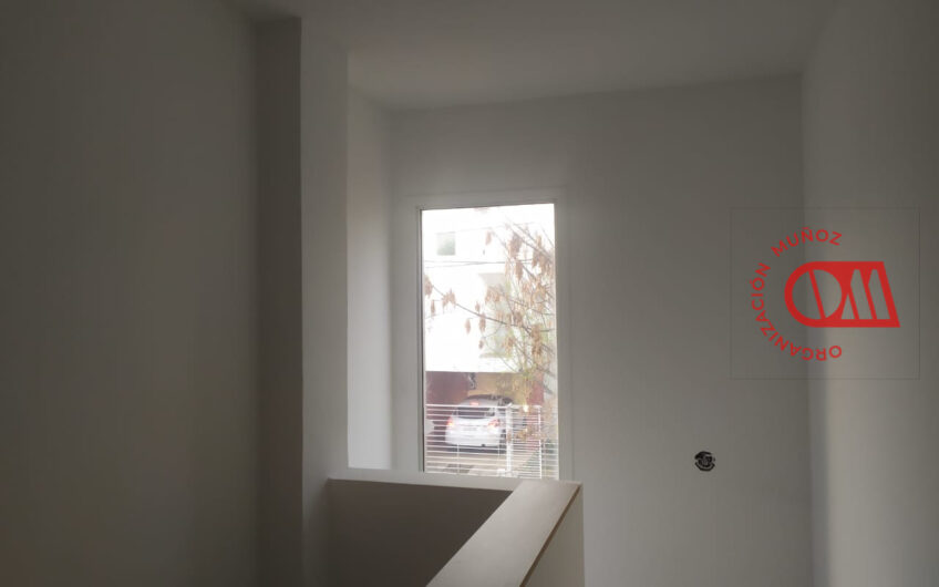 Hermoso y luminoso duplex en Barrio Nuevo Poeta Lugones