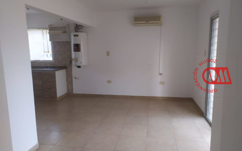 Hermoso y luminoso duplex en Barrio Nuevo Poeta Lugones