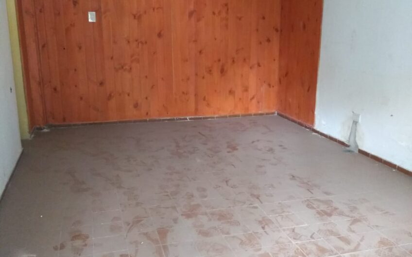 Local Sobre J B. Justo al 3400