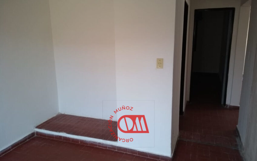 Casa en Venta: Barrio Los Pinos