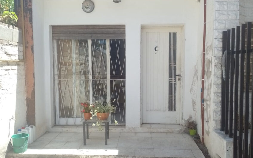 Casa Interna en Pueyrredon!