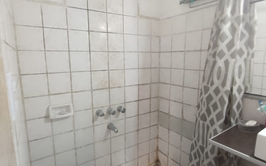 Casa Interna en Pueyrredon!