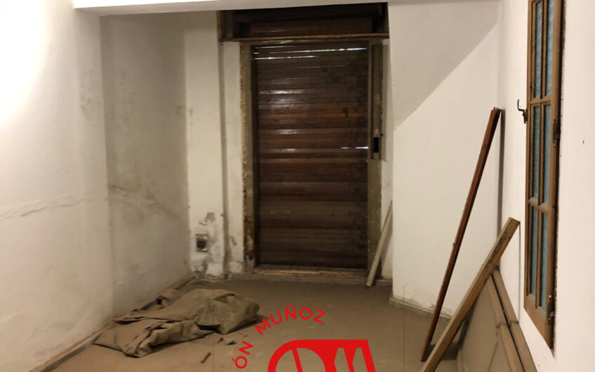 ¡OPORTUNIDAD! Casa a reciclar