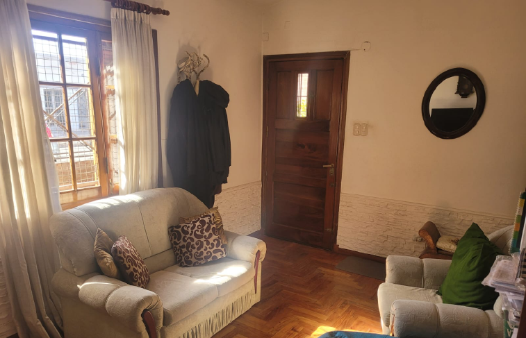 Linda casa en Residencial América!