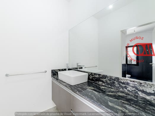 ¡Duplex en SOLARES DE MANANTIALES!