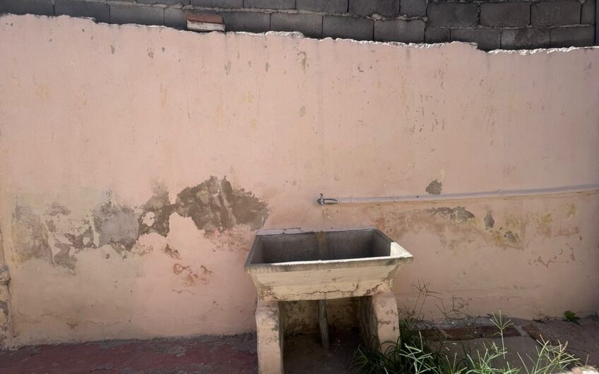 Casa amplia en Geral Bustos