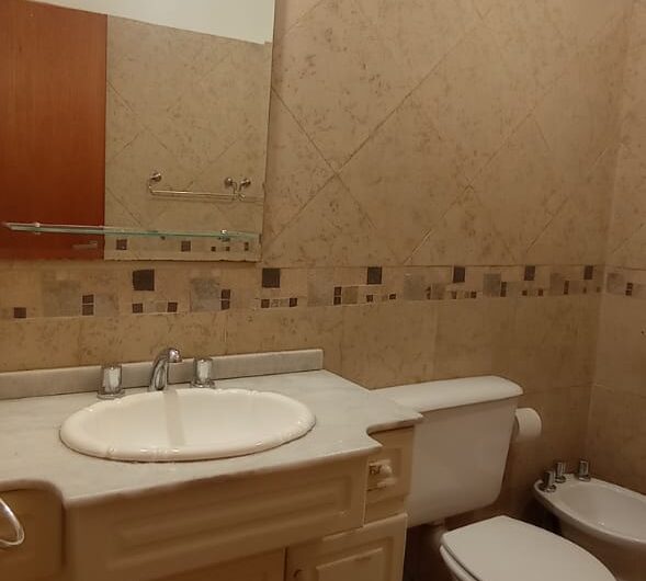 Hermosa y Luminosa casa en Nuevo Poeta Lugones