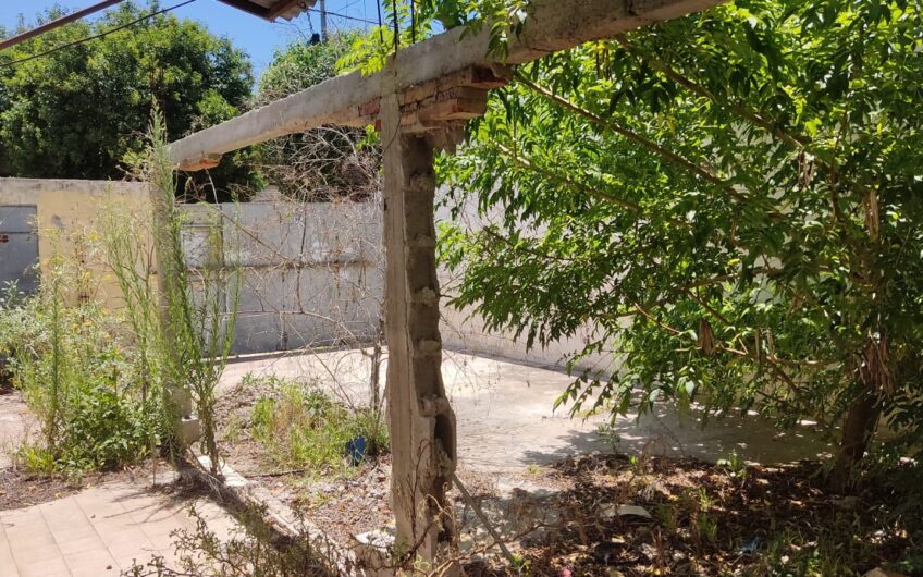 Casa a demoler en Talleres