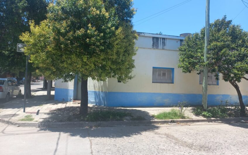 Casa a demoler en Talleres
