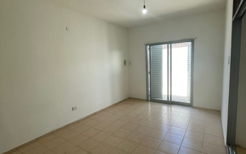 Alquiler: Departamento Centro América                         1dormitorio y cochera