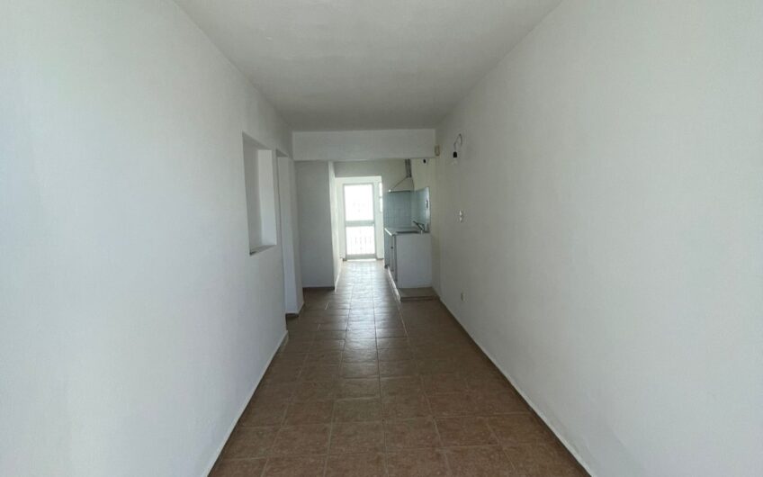Alquiler: Departamento Centro América                         1dormitorio y cochera
