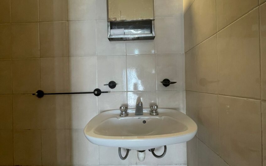 Alquiler: Departamento Centro América                         1dormitorio y cochera