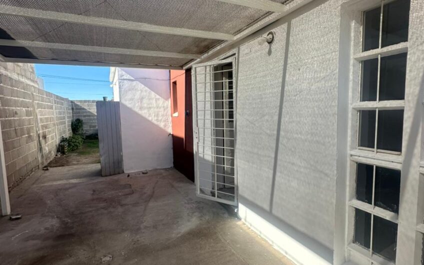 CASA EN VILLA RETIRO