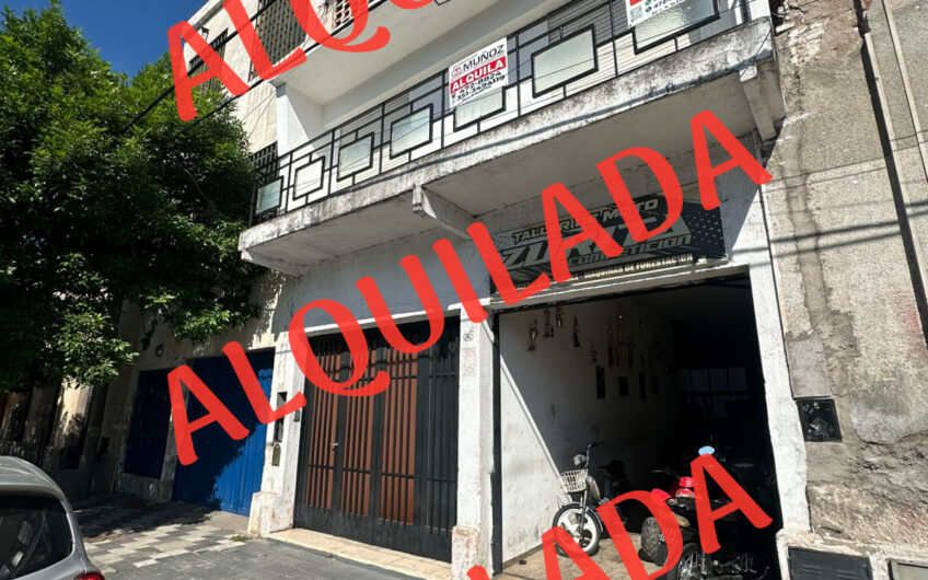 Depto sobre Av Alem