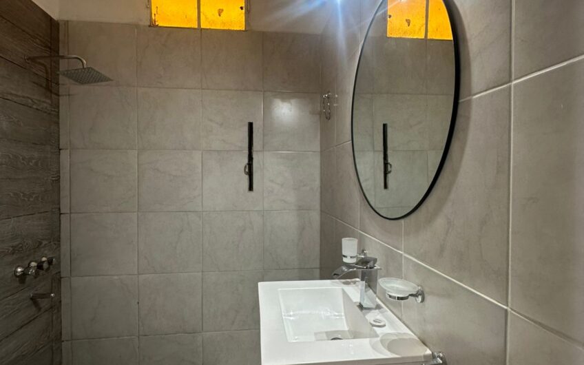 Casa + Local en Res America