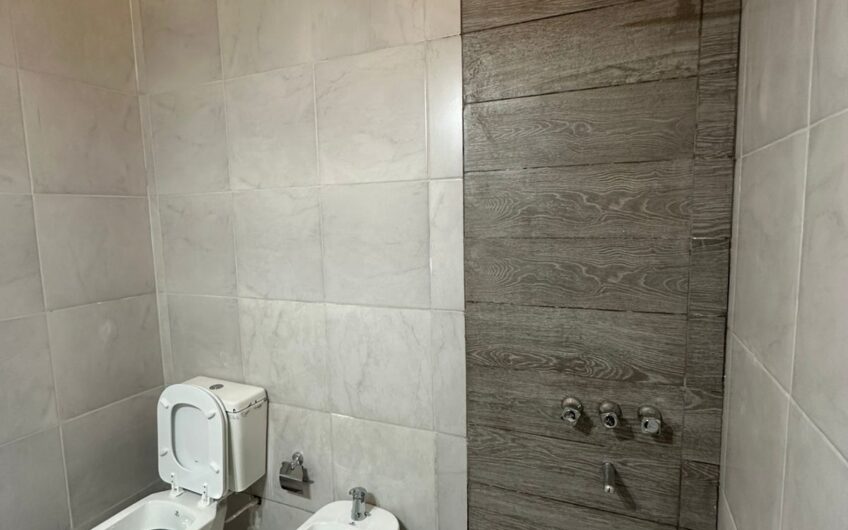 Casa + Local en Res America