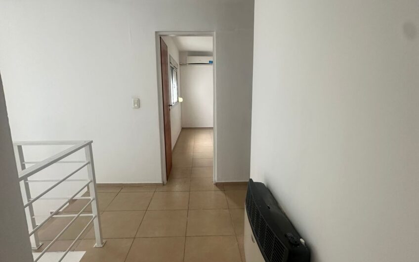 DUPLEX EN NUEVO POETA