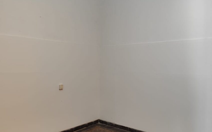 Amplia Casa en Gral Bustos