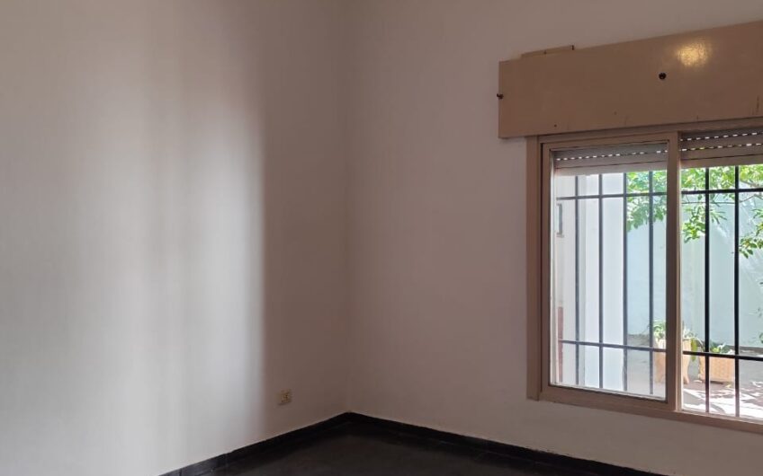 Amplia Casa en Gral Bustos