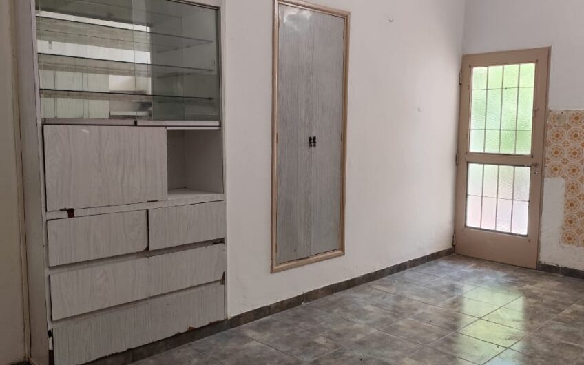 Amplia Casa en Gral Bustos