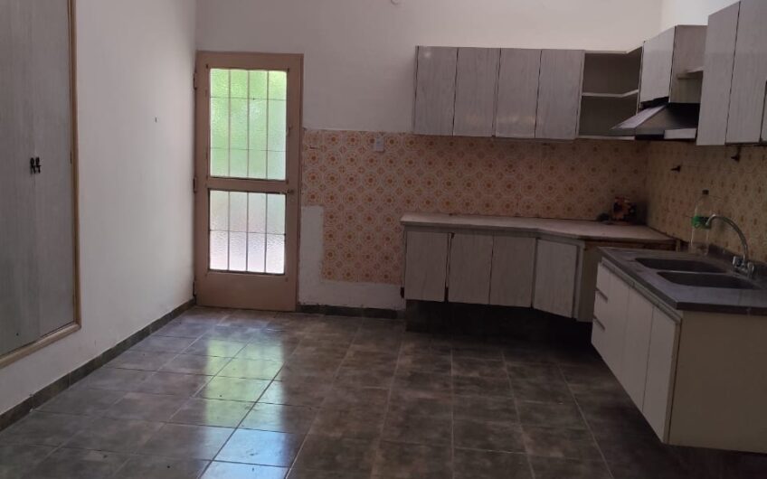 Amplia Casa en Gral Bustos