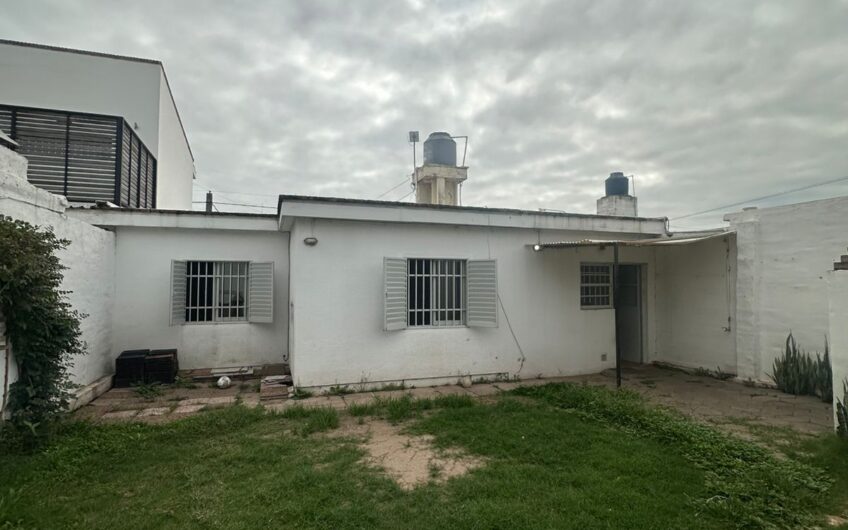 HERMOSA CASA – LOS GIGANTES