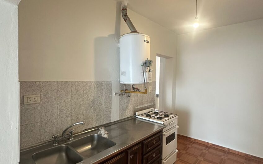 HERMOSA CASA – LOS GIGANTES