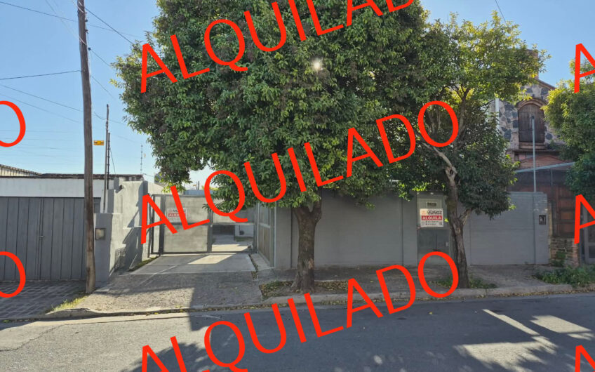 Casa en Alquiler – Barrio Cerro Chico