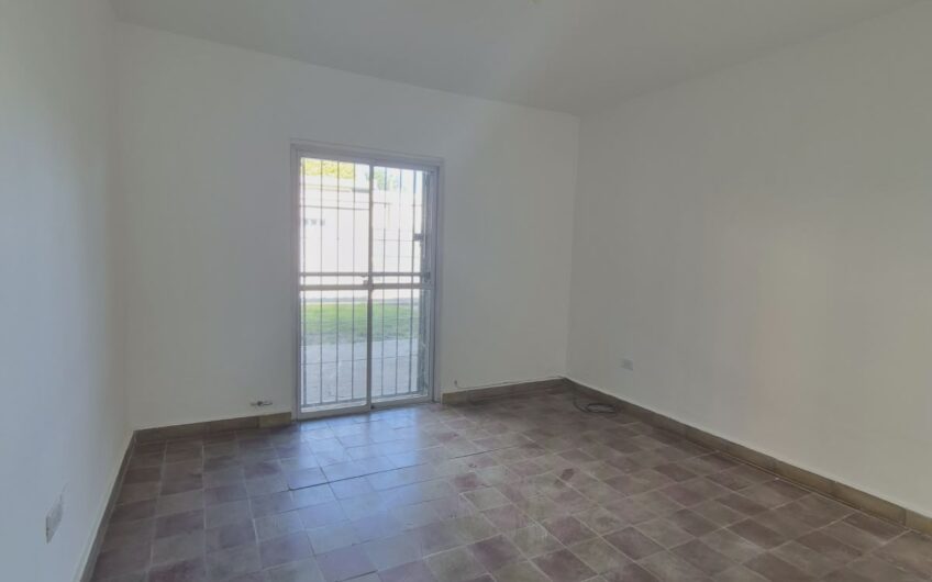 Casa en Alquiler – Barrio Cerro Chico
