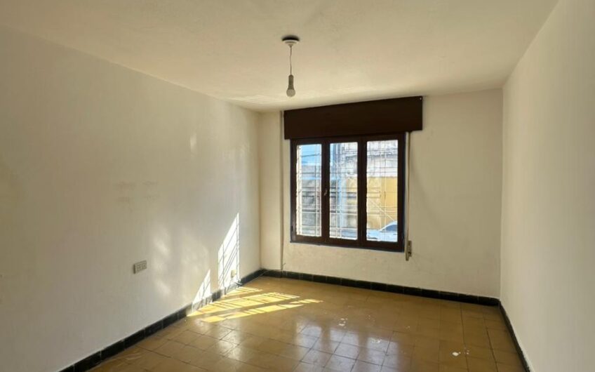 Departamento P.A. sobre Av Alem