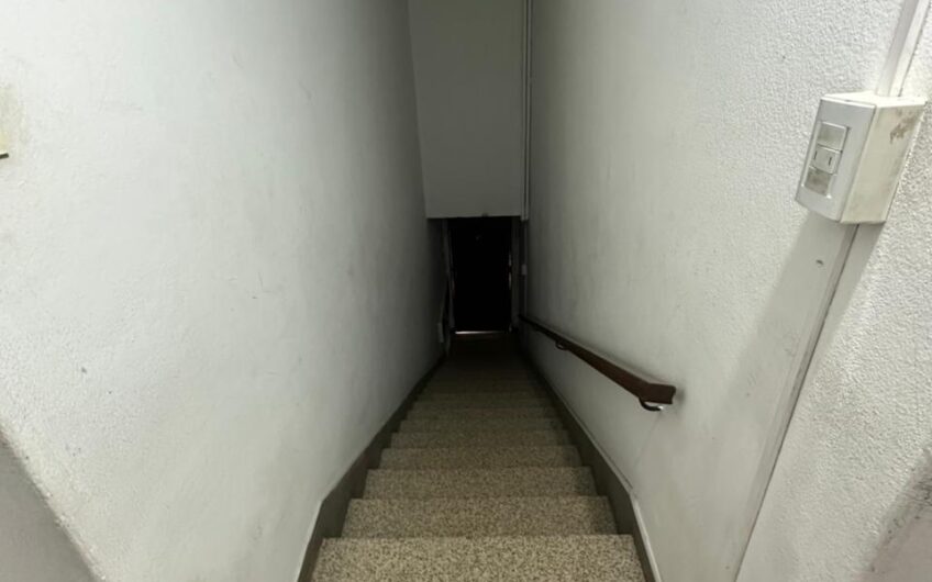 Departamento P.A. sobre Av Alem