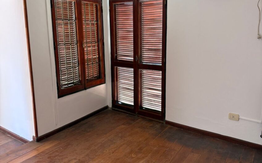 CASA EN VILLA BELGRANO