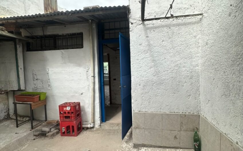 LOCAL SOBRE CURA BROCHERO